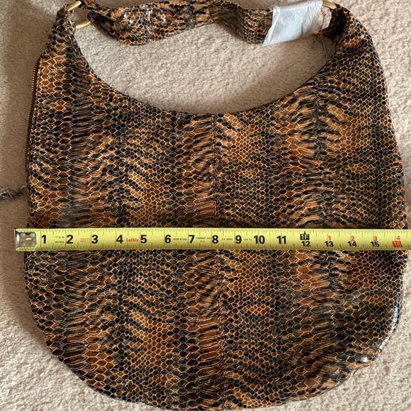 Hobo Purse - Tiger Metallic - Picture 13 of 14